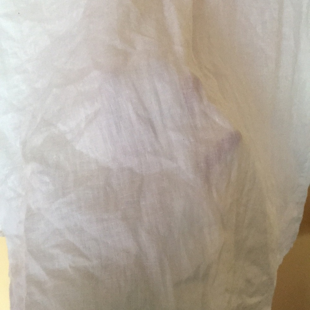 Linen Button-Up Top - Picture 3 of 4